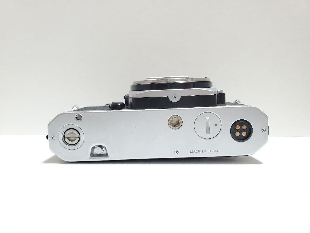 Nikon ニコン New FM2　フィルムカメラ