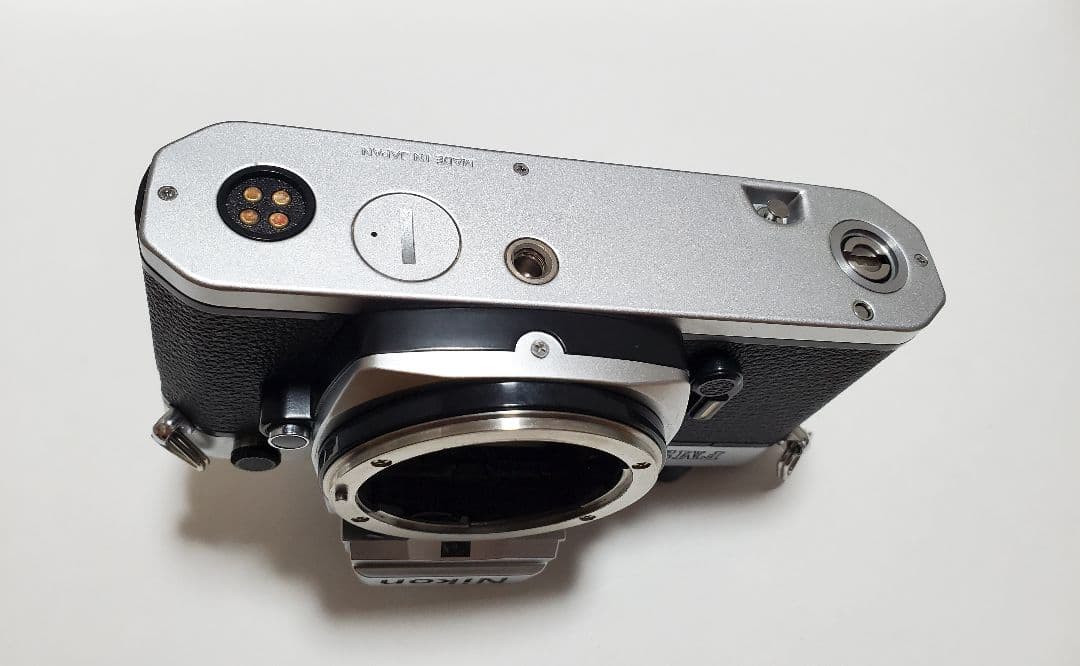 Nikon ニコン New FM2　フィルムカメラ