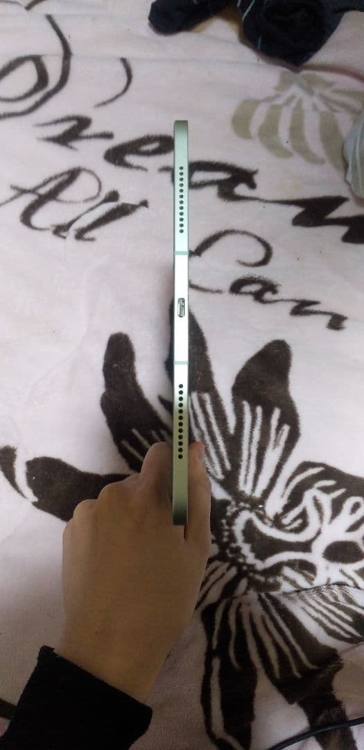 iPad Air4 箱ありジャンク品