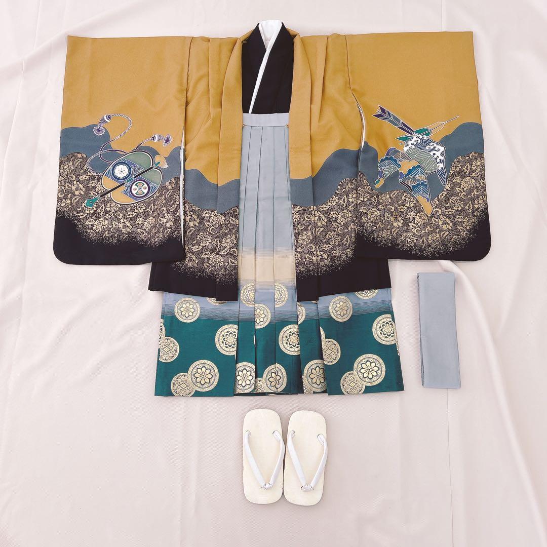 【aloha】七五三5歳男の子　羽織袴セット　カラシ色　黒　兜柄