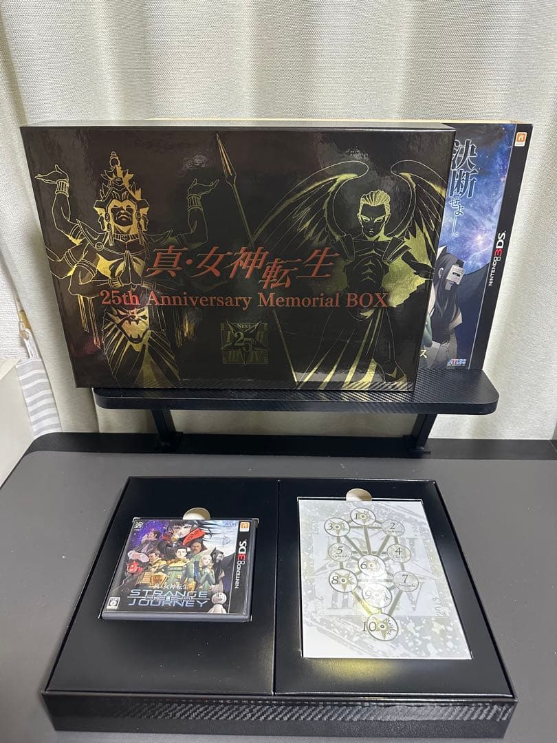 9125 真・女神転生 25周年記念 スペシャルボックス