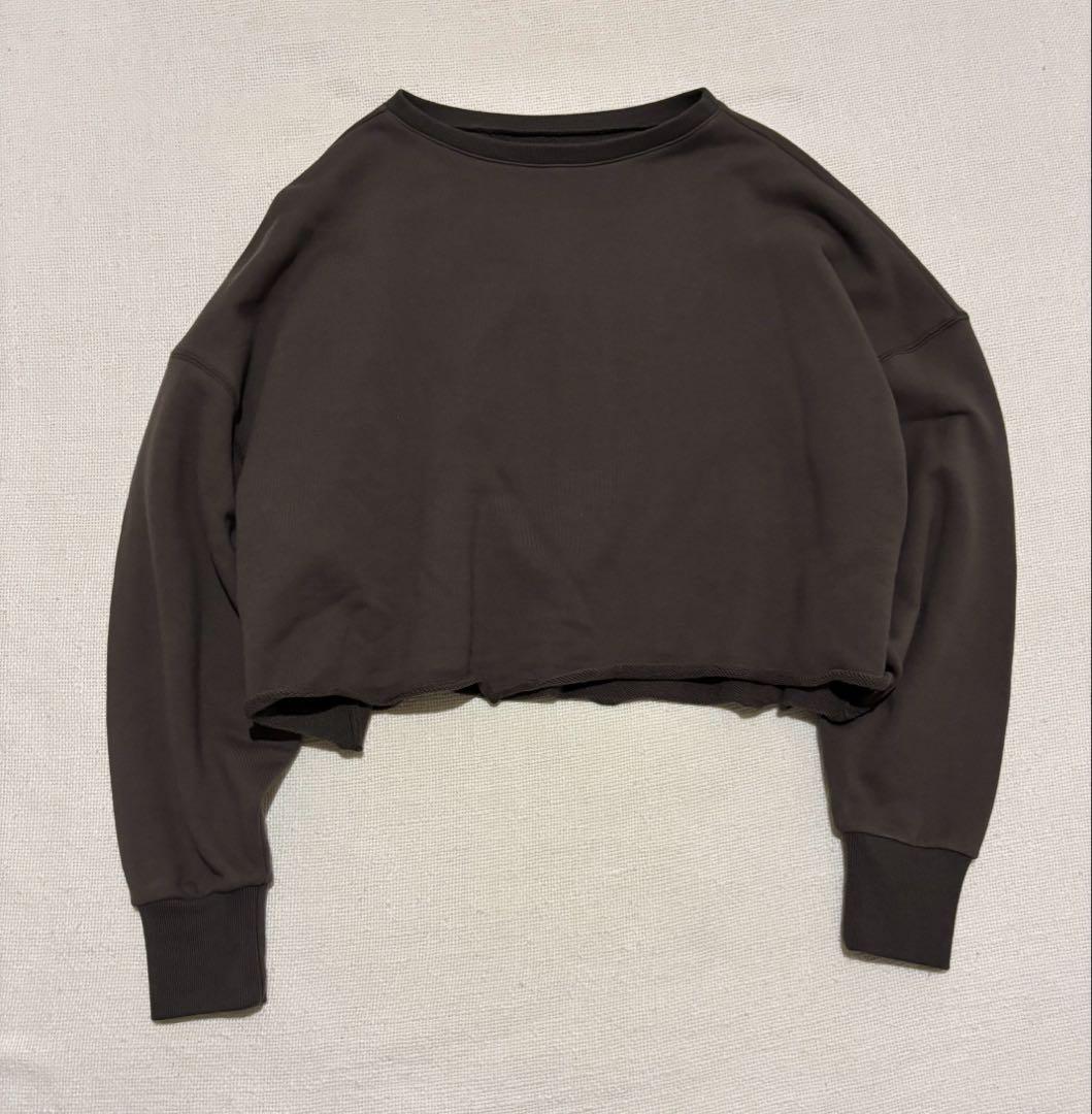 conte コンテ　クロップド プルオーバースウェット