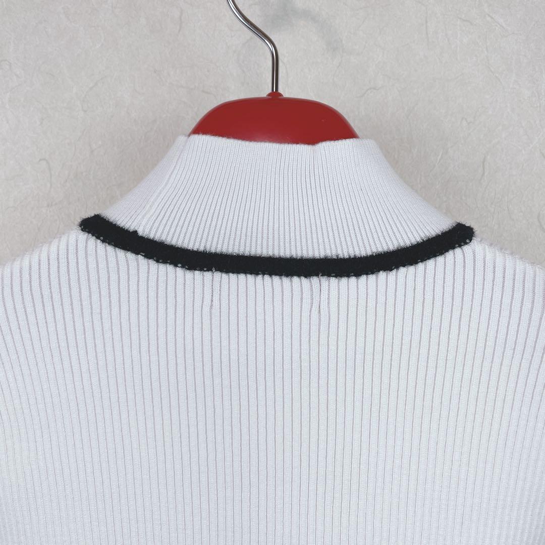 新品未使用24FWarchivio セーター 38号 白 ウサギ刺繍