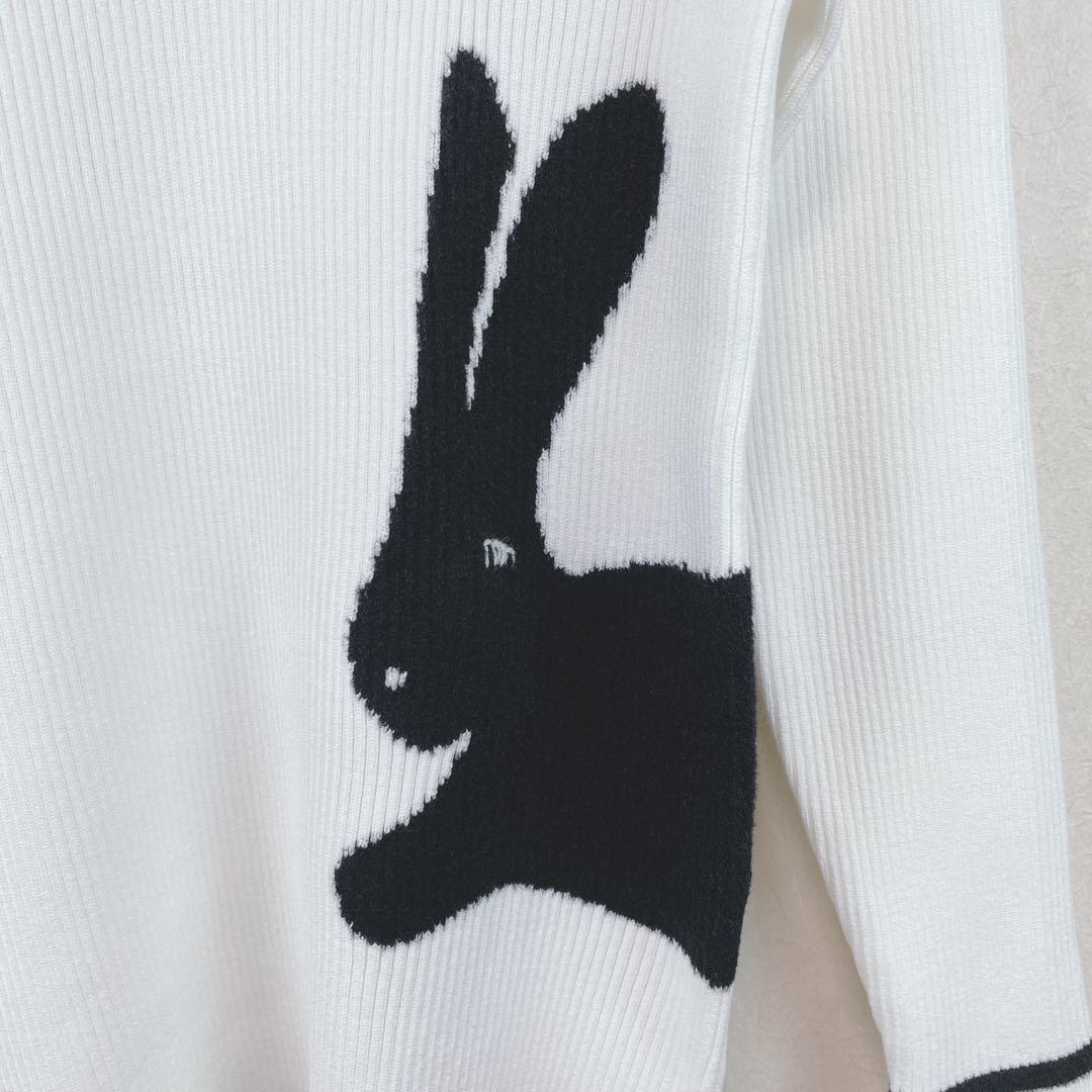 新品未使用24FWarchivio セーター 38号 白 ウサギ刺繍