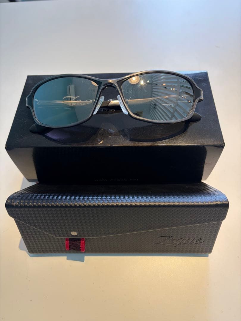 H.Kさん専用　zeque ゼクー　偏光　サングラス　ケース付き
