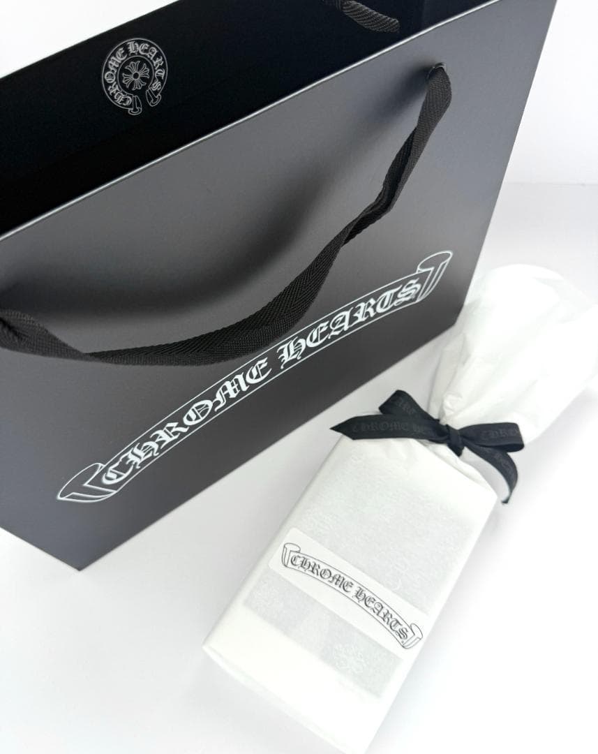 Ｓ.Ｈ.Ｉ.Ｒ.Ｙ.Ｕ クロムハーツ ショート ボクサー 黒×白