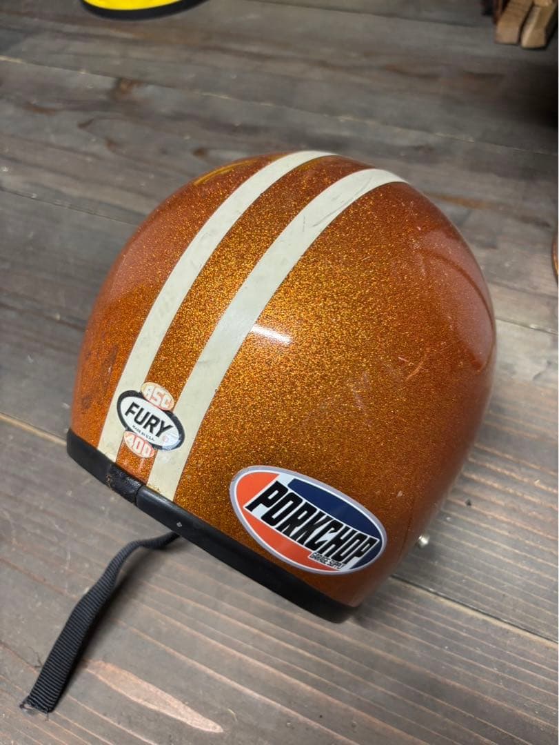 美品　FURY400 LFLAKE GOLD ビンテージヘルメット