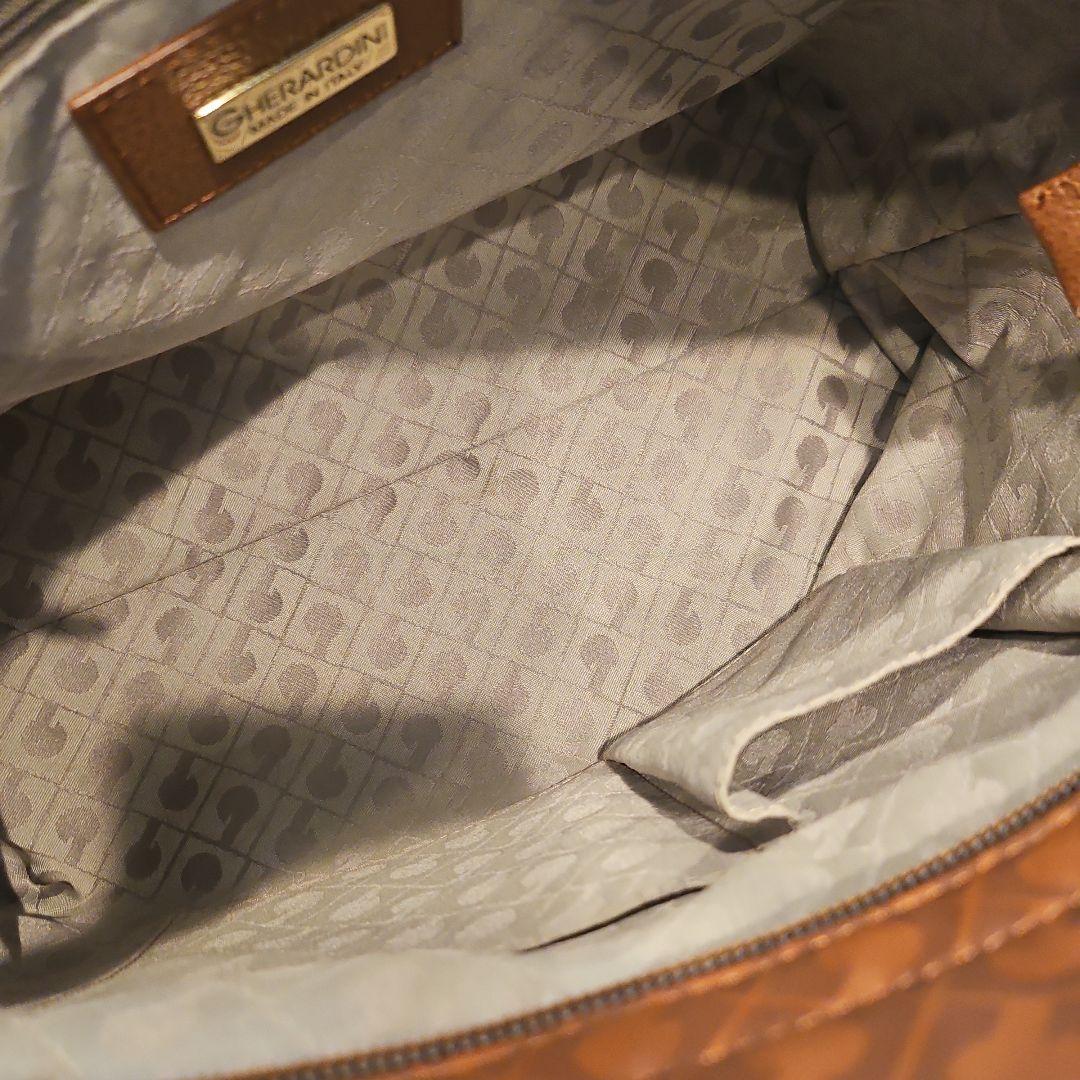 極美品 GHERARDINI ソフティ トートバッグ スタッズ　レザー　ブラウン