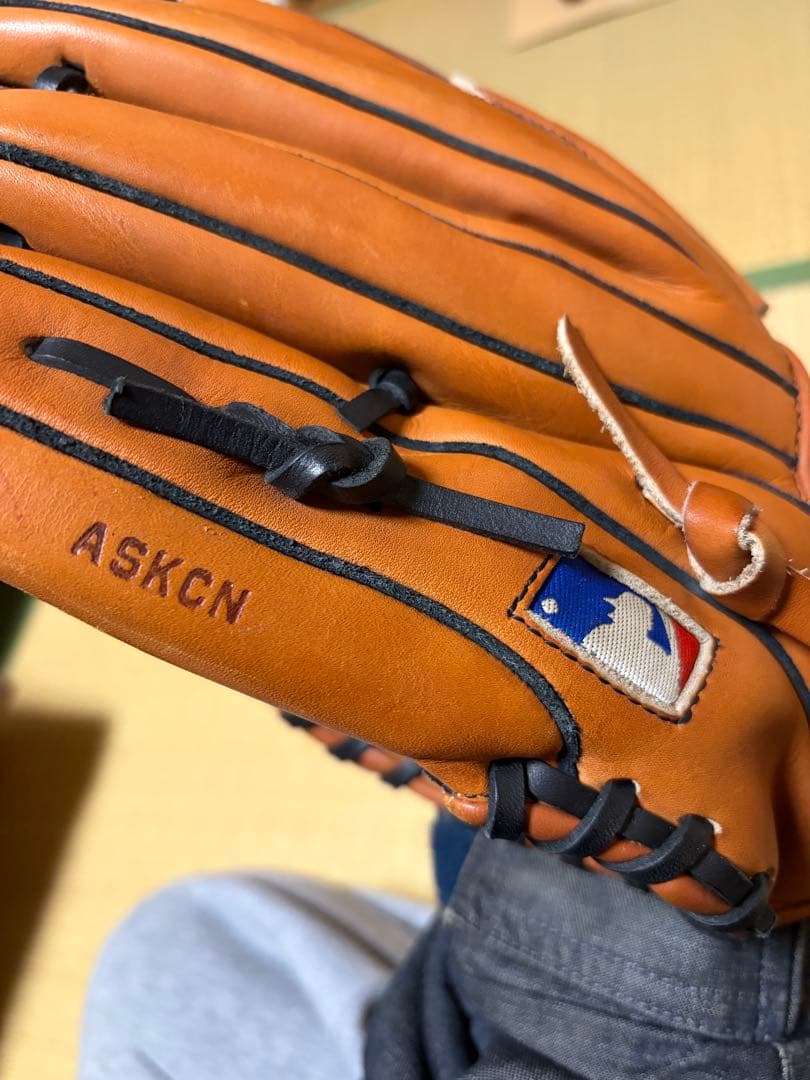 最終値下げ⚾️即購入歓迎　Wilson A1800 グローブ　投手用　軟式向き