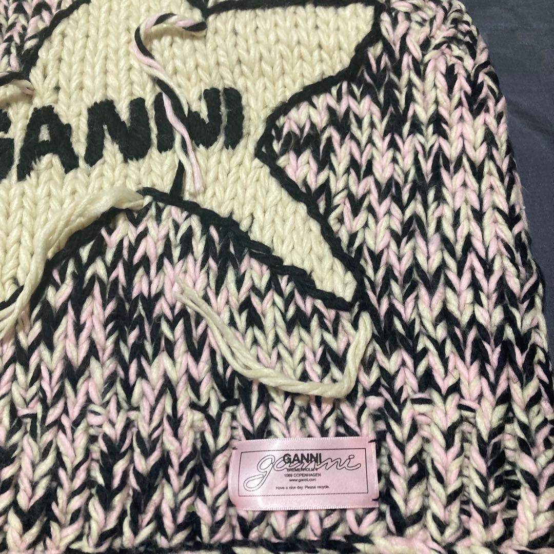 GANNI ニットベスト 星型ロゴ