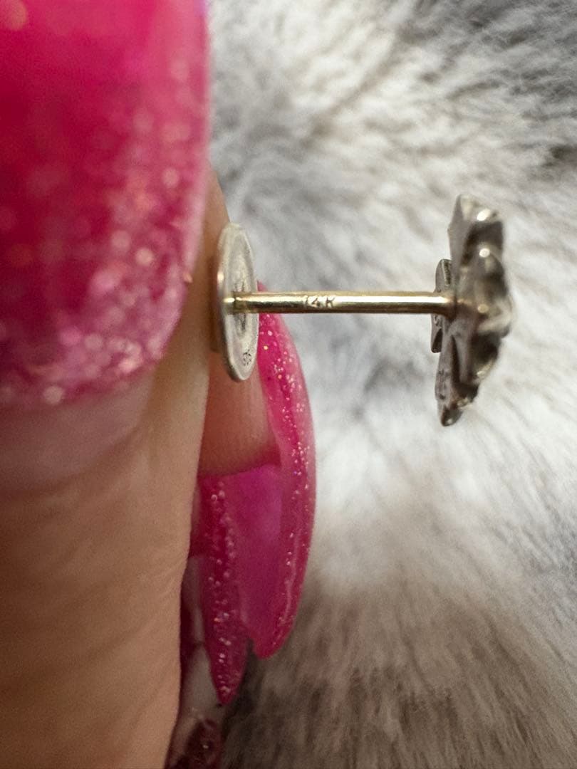 【美品】クロムハーツ CHプラススタッドピアス