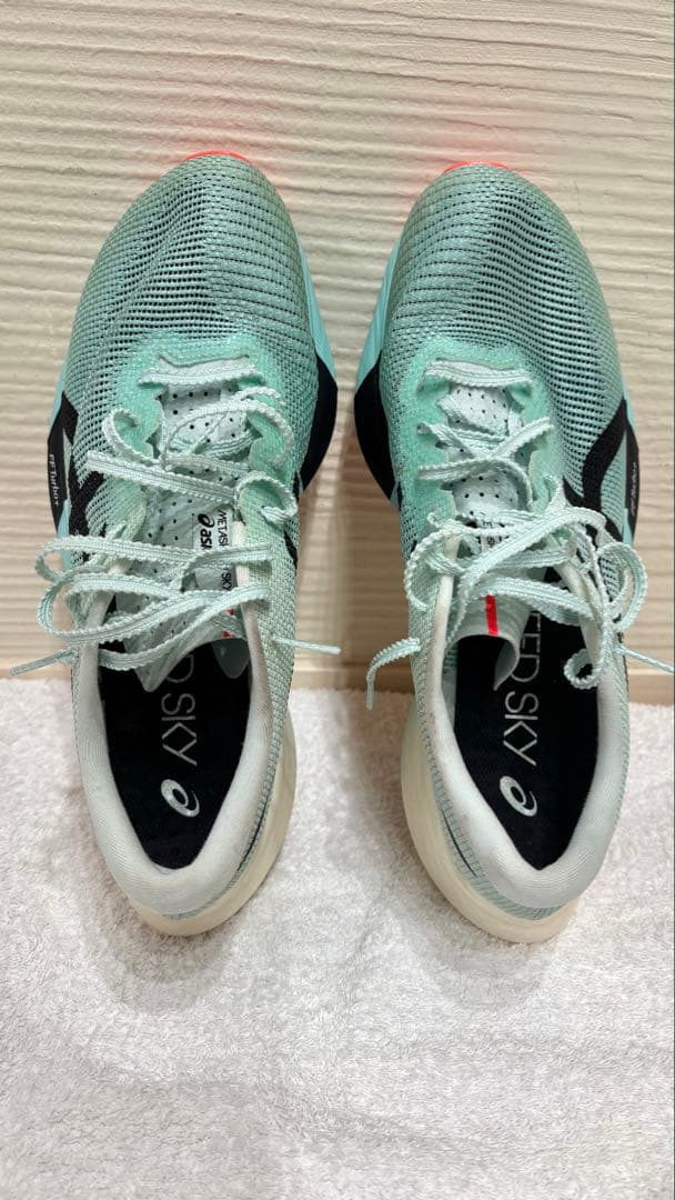 アシックス メタスピード スカイパリ　26.5