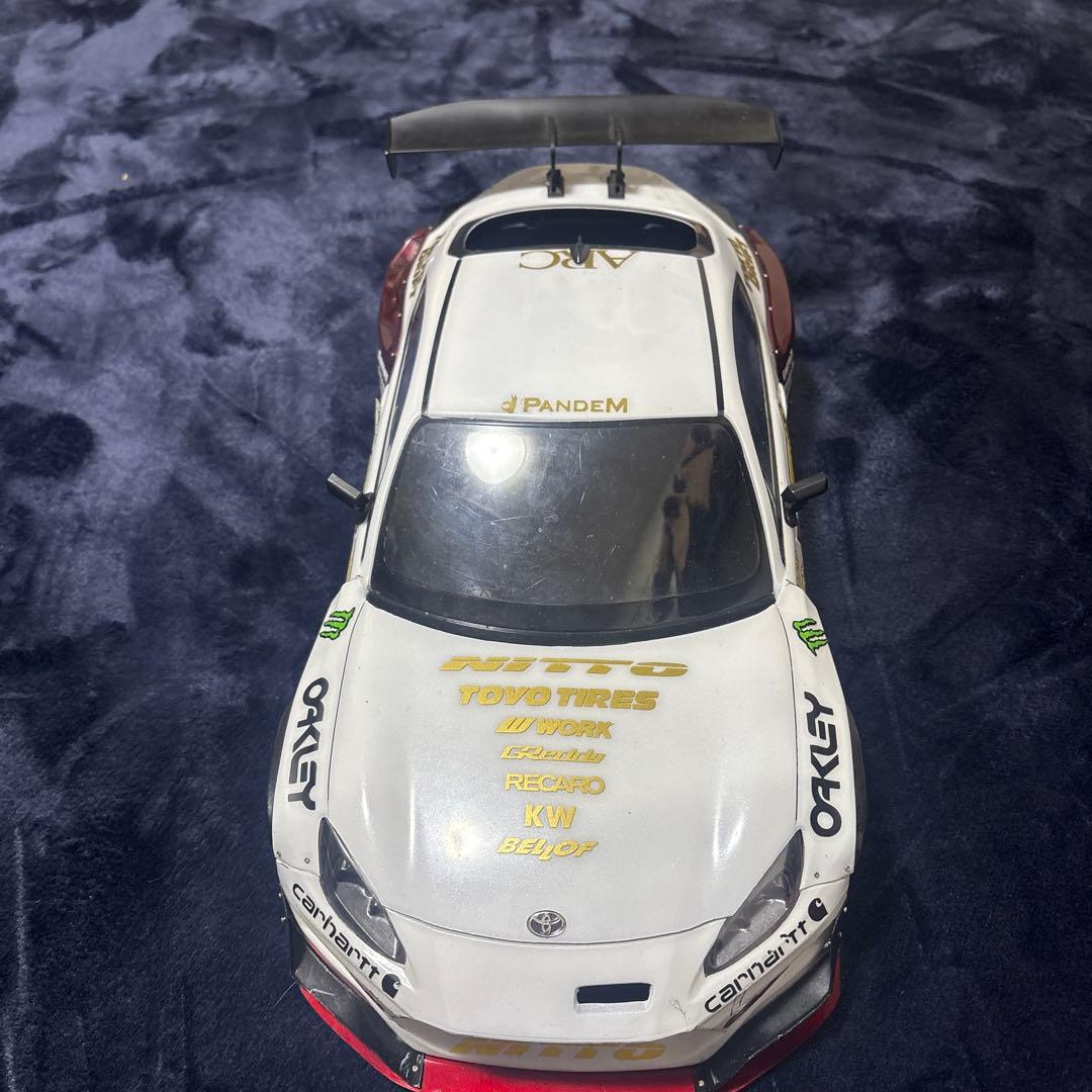 PANDEM仕様 ラジコンカー ホワイト/レッド