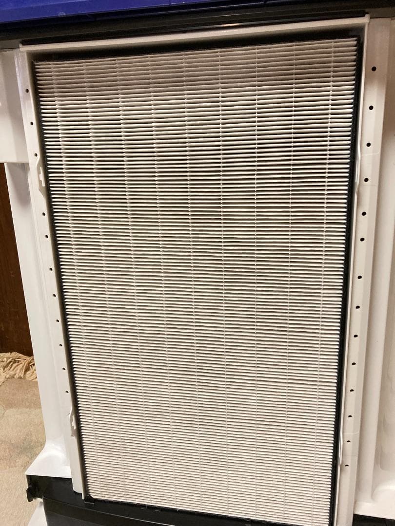 DAIKIN ストリーマ空気清浄機 ACK70X-W　シール剥がし痕あり