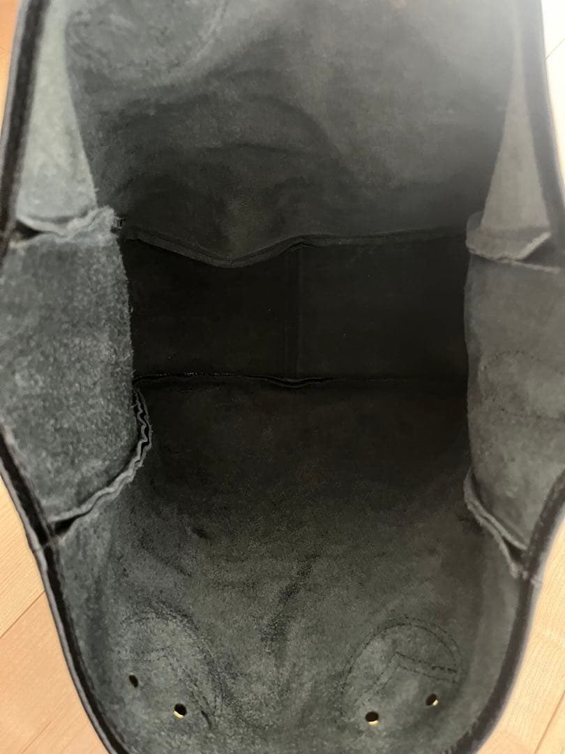 『美品』Young &Olsen ブラックトートバッグ　定価:40,700円