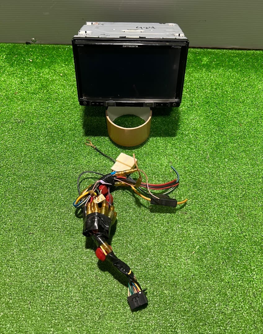 パイオニア AVIC-RZ900-R ナビ フルセグ。地図データ2017年版。