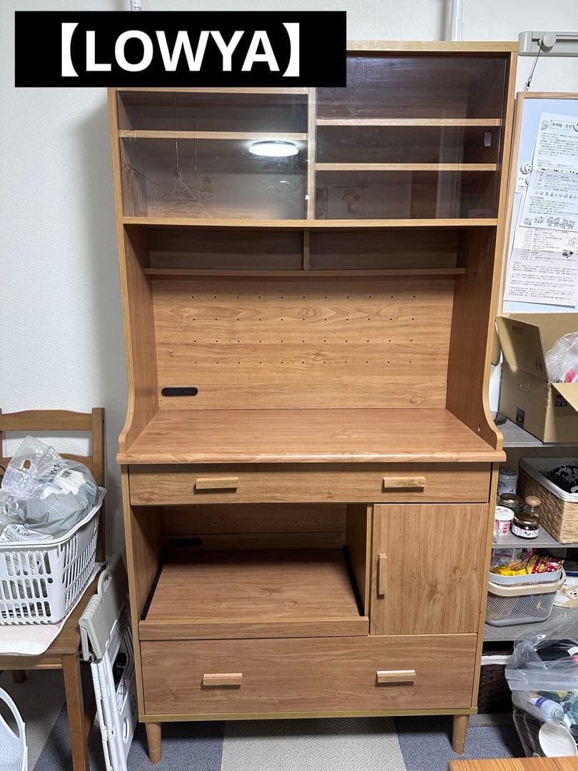 10月29日まで引き取り限定。栃木市【LOWYA】北欧風ヴィンテージ収納棚