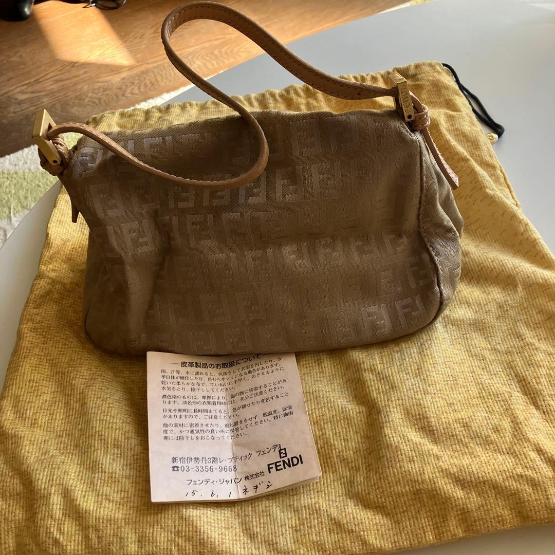 FENDIバッグ