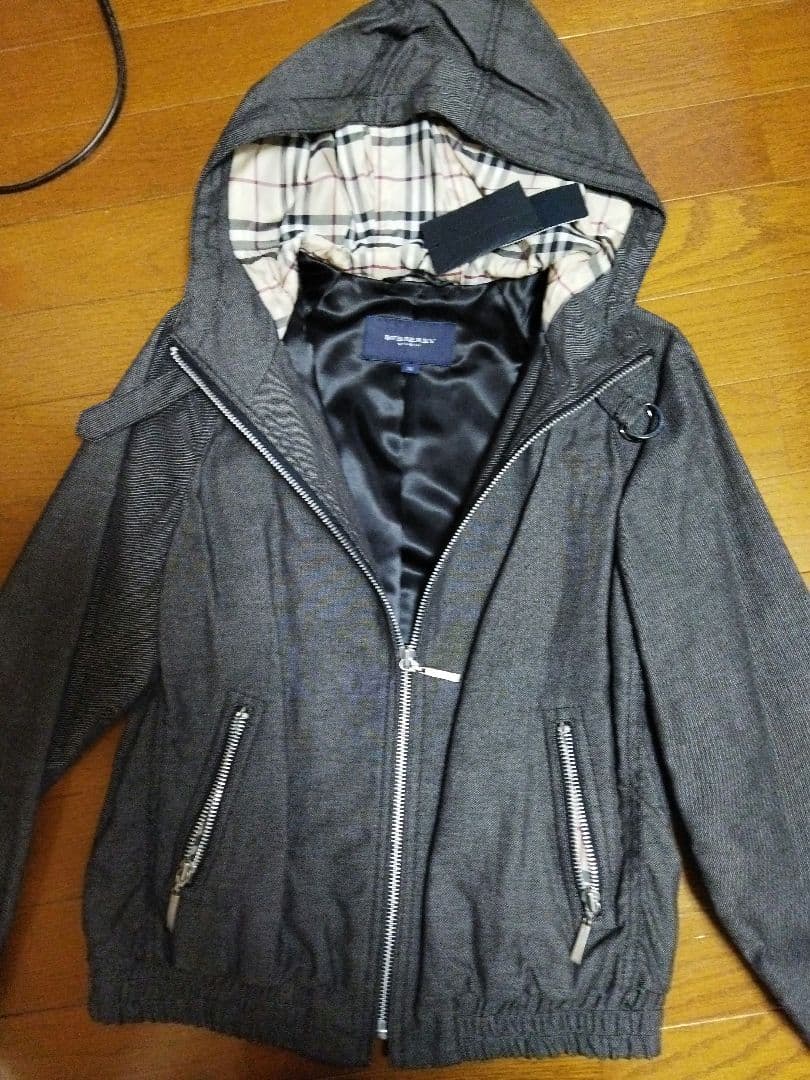 新品バーバリーブルゾン●Mサイズ