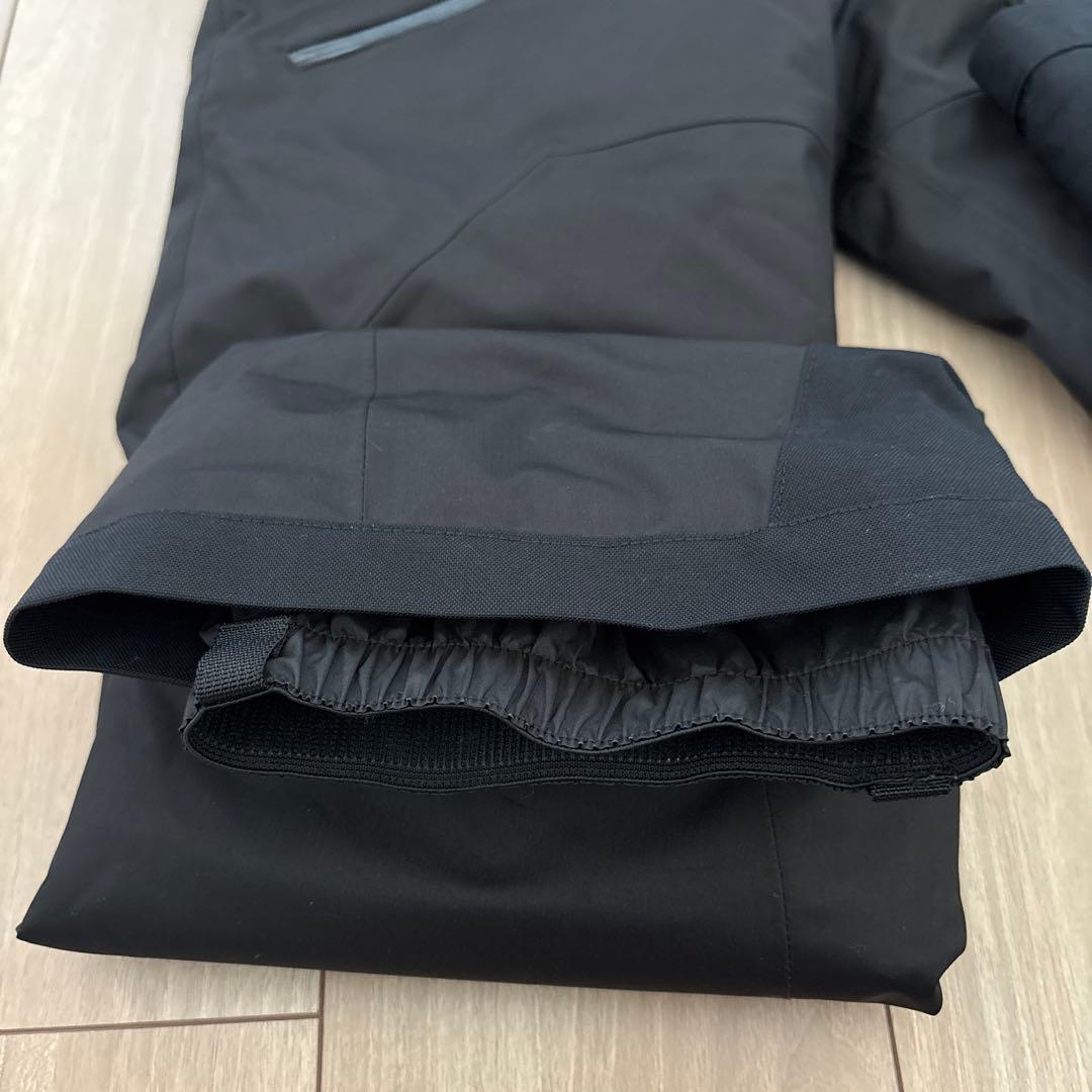 patagonia ブラック スノーパンツ　キッズ　パタゴニア