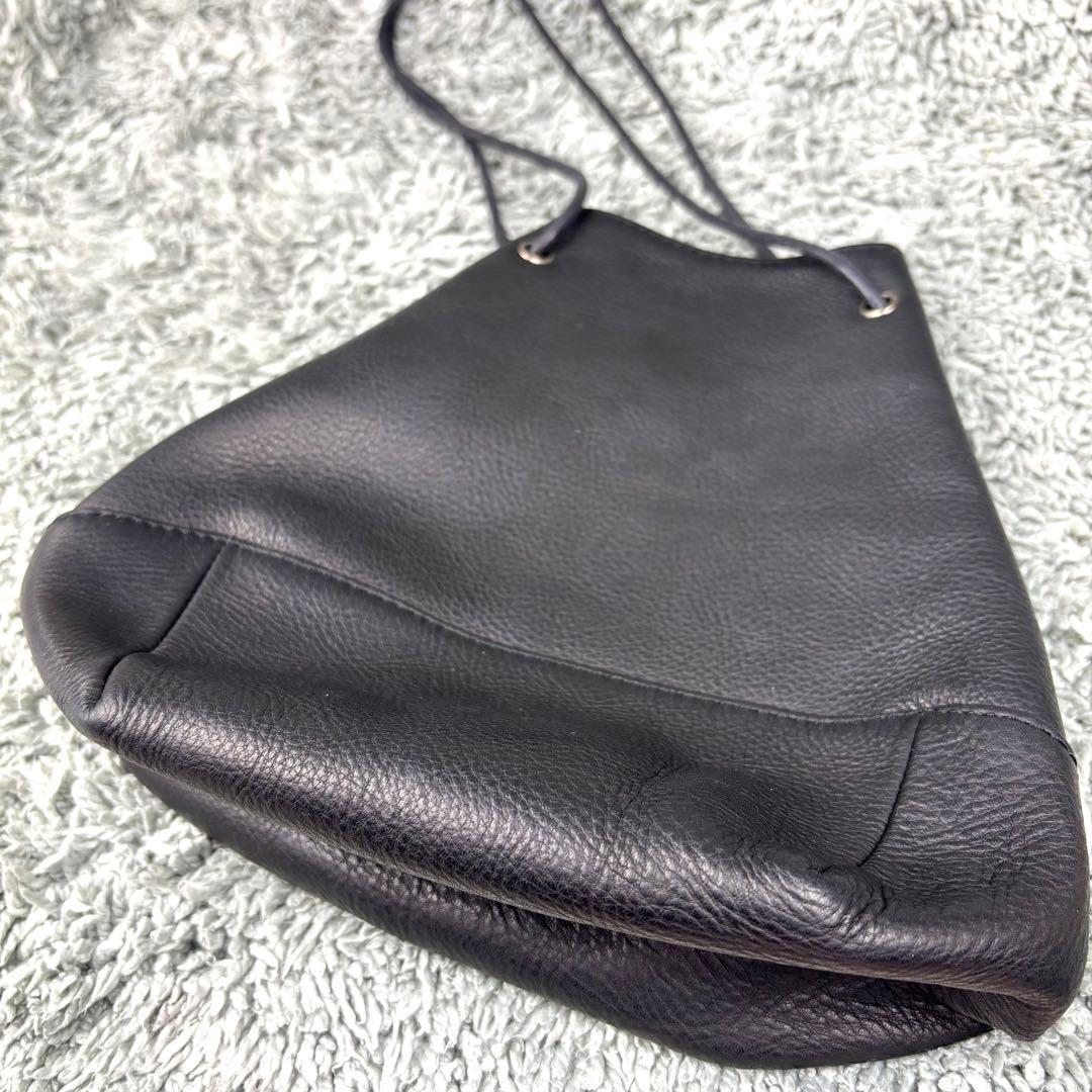 極美品✨【ミスターオリーブ】ウォッシャブルレザー巾着バッグ【ユニセックス】