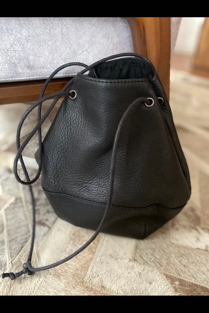 極美品✨【ミスターオリーブ】ウォッシャブルレザー巾着バッグ【ユニセックス】