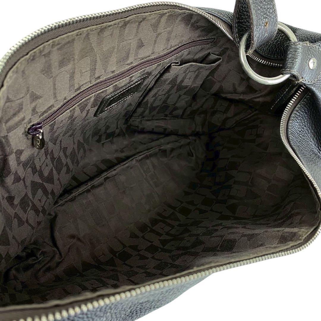 FURLA フルラ ショルダーバッグ オールレザー シボ革 ブラック 斜めがけ