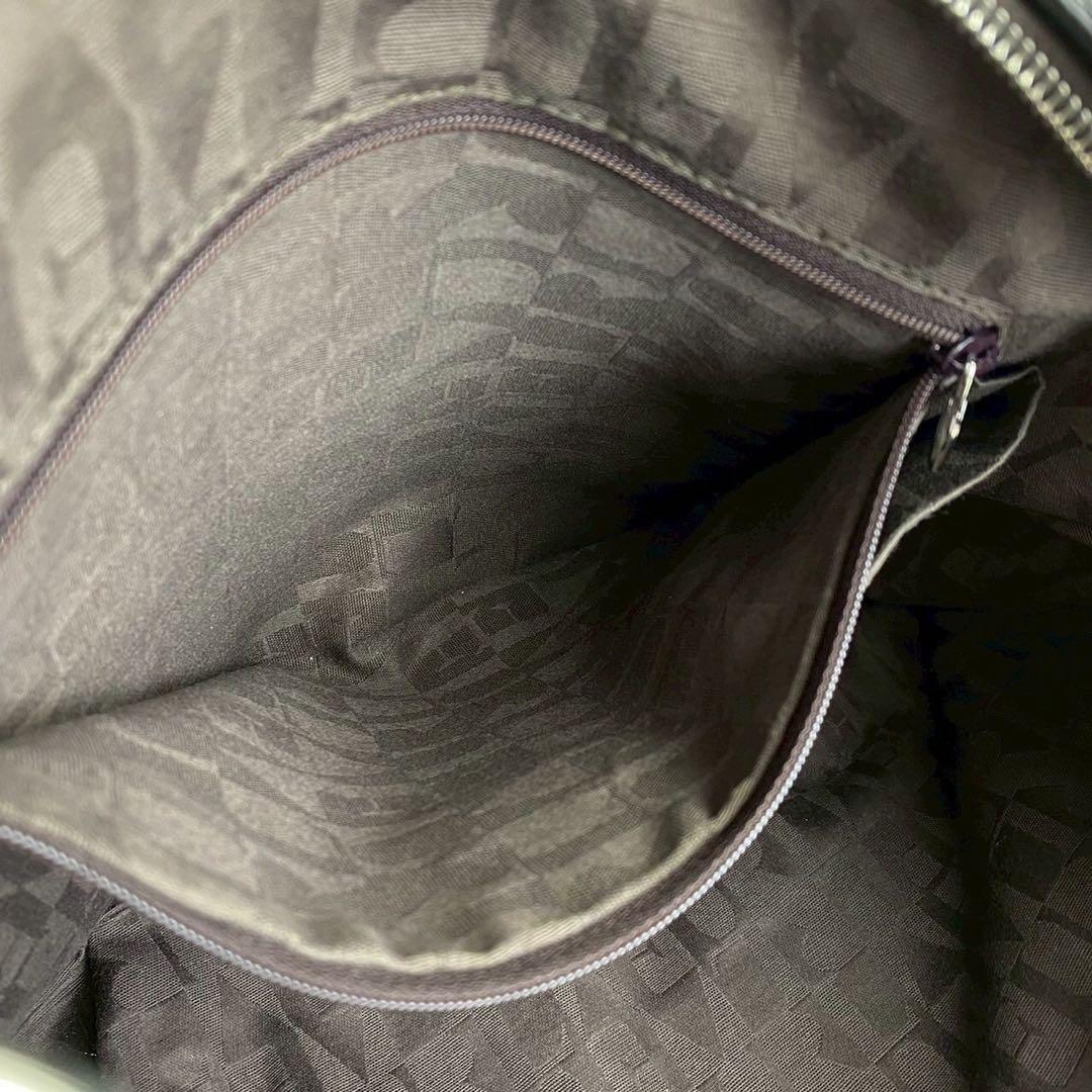 FURLA フルラ ショルダーバッグ オールレザー シボ革 ブラック 斜めがけ