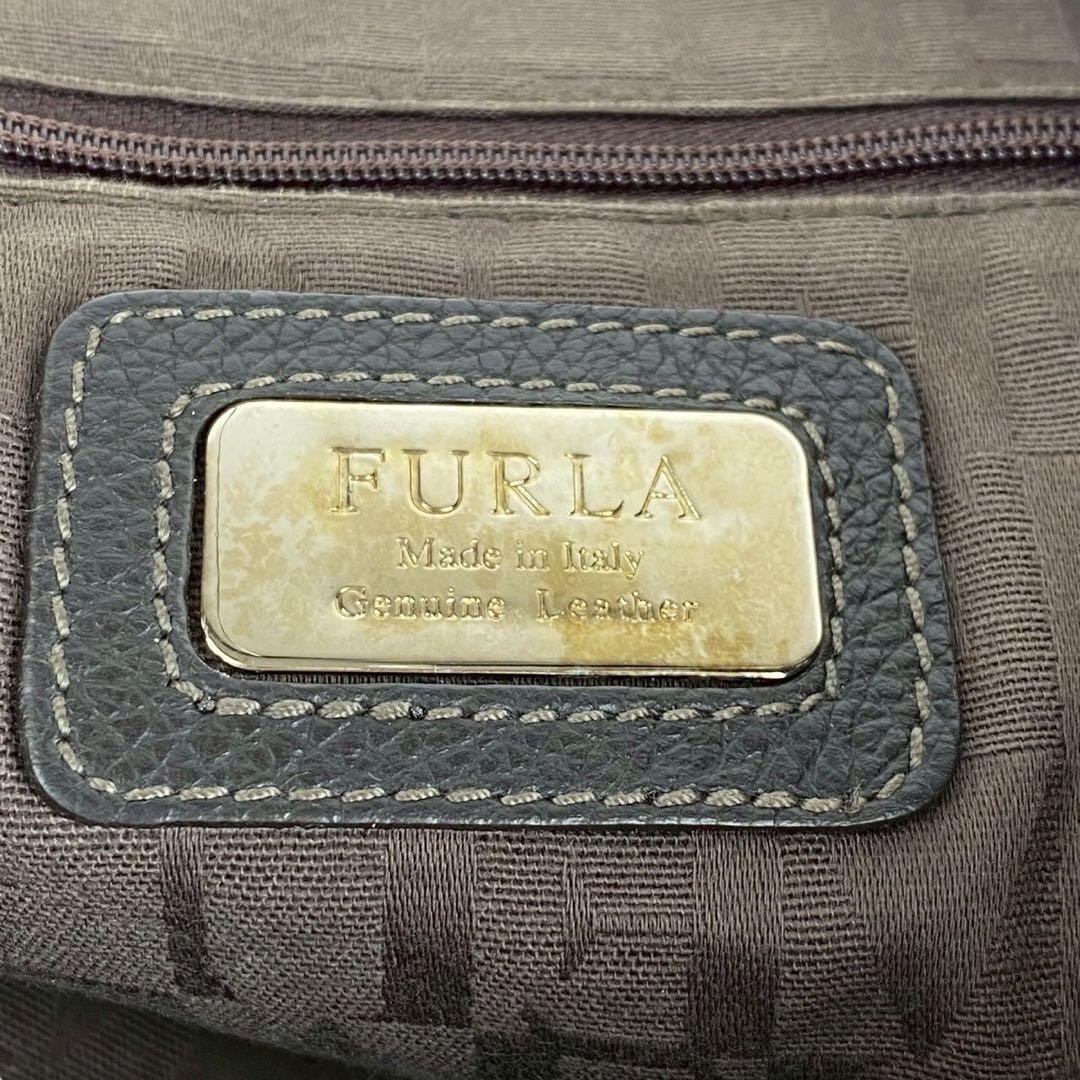 FURLA フルラ ショルダーバッグ オールレザー シボ革 ブラック 斜めがけ
