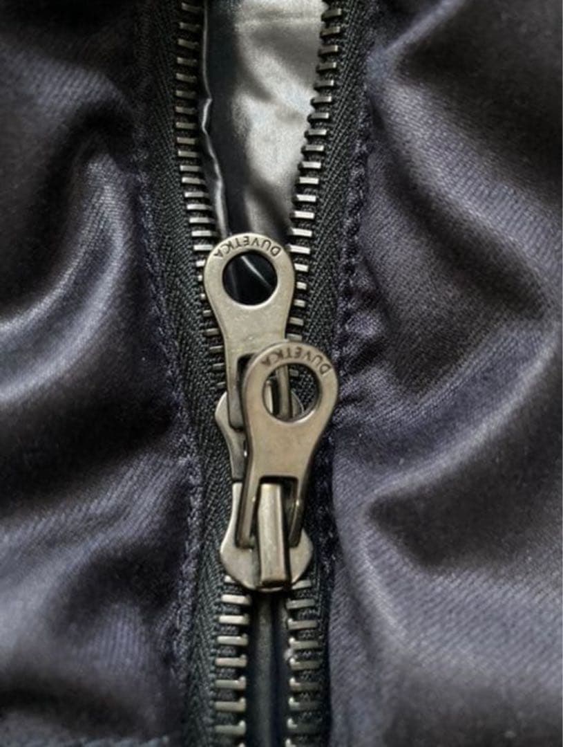 DUVETICA ウールダウンベスト　ネイビー　38サイズ