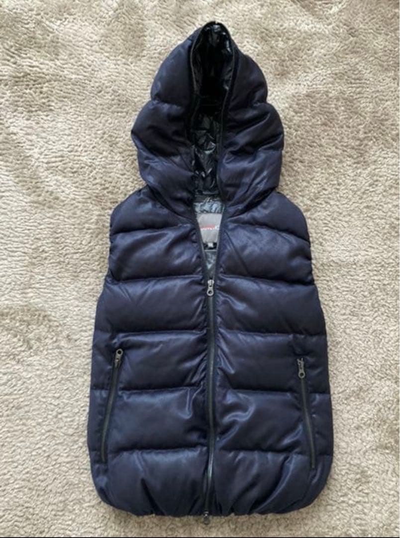 DUVETICA ウールダウンベスト　ネイビー　38サイズ