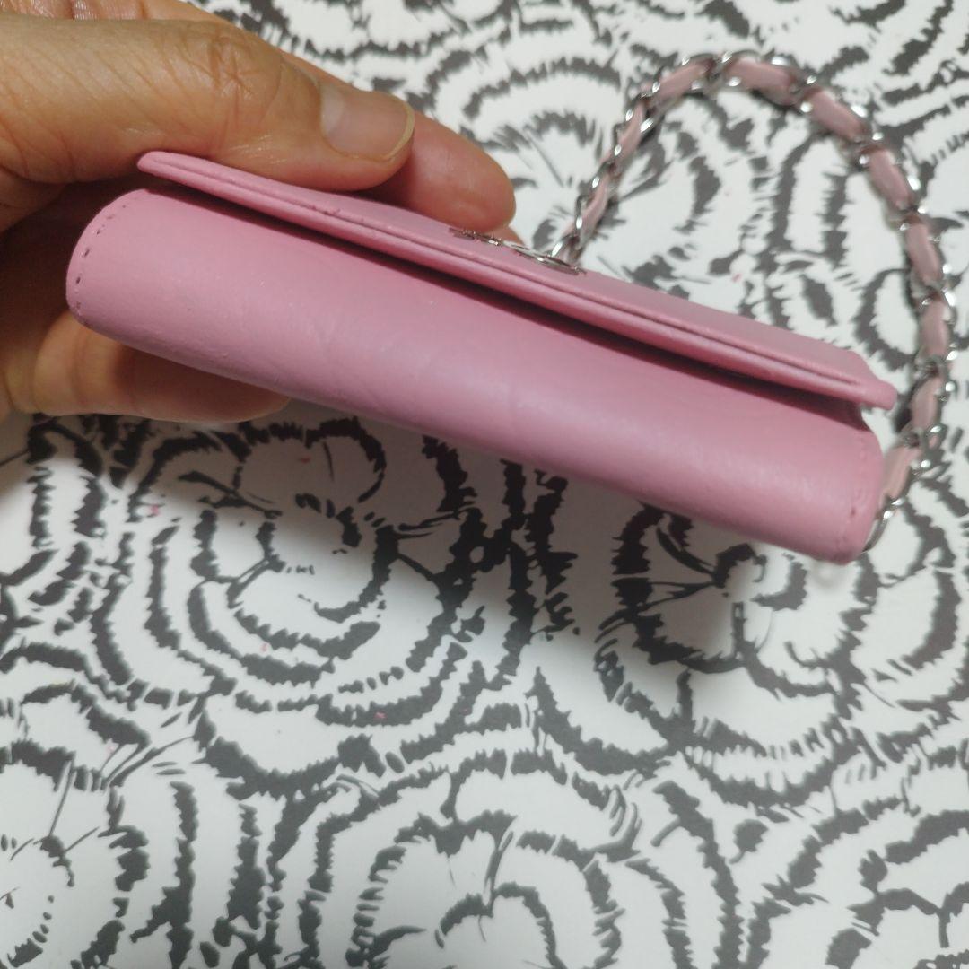 CHANEL ピンク レザー キーケース