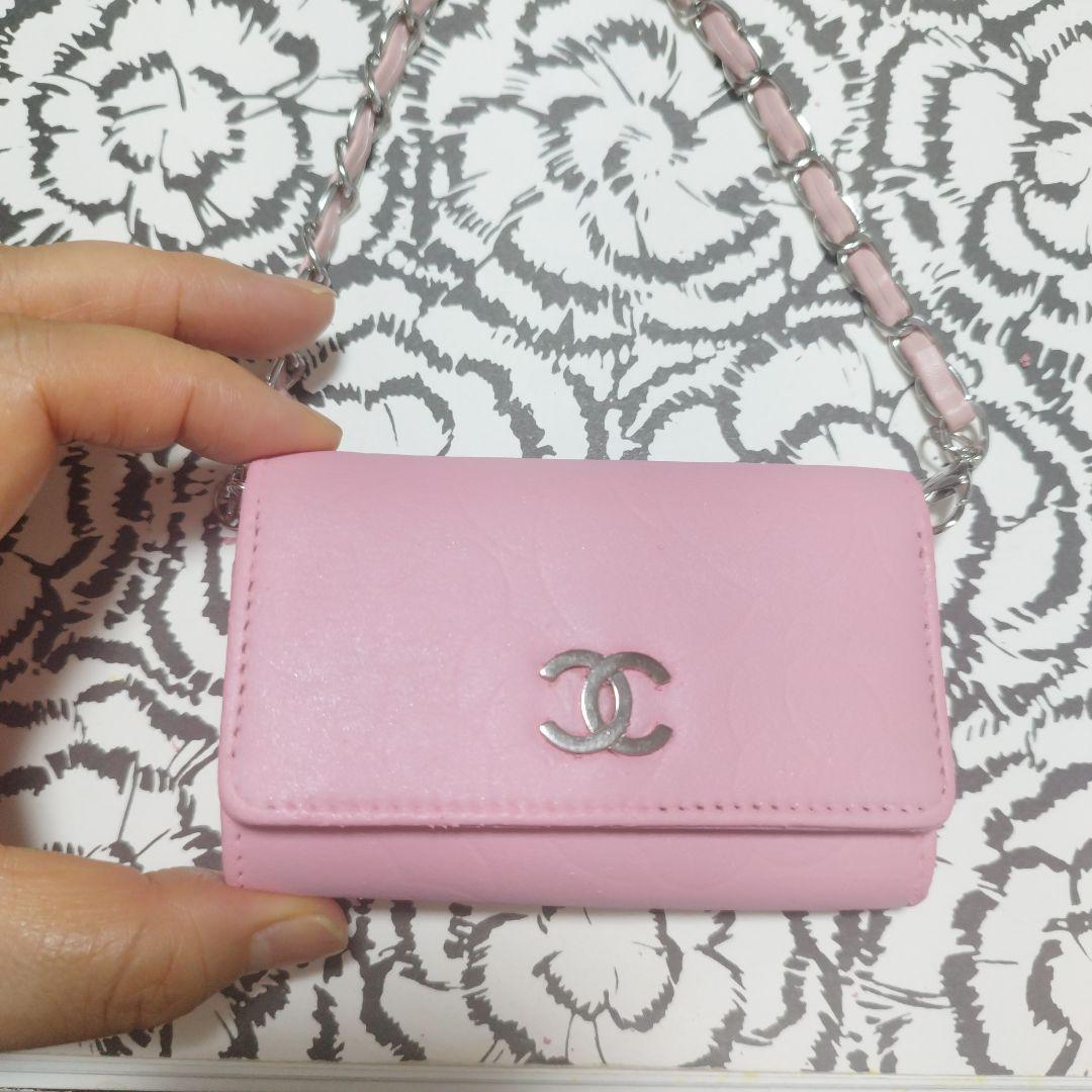CHANEL ピンク レザー キーケース