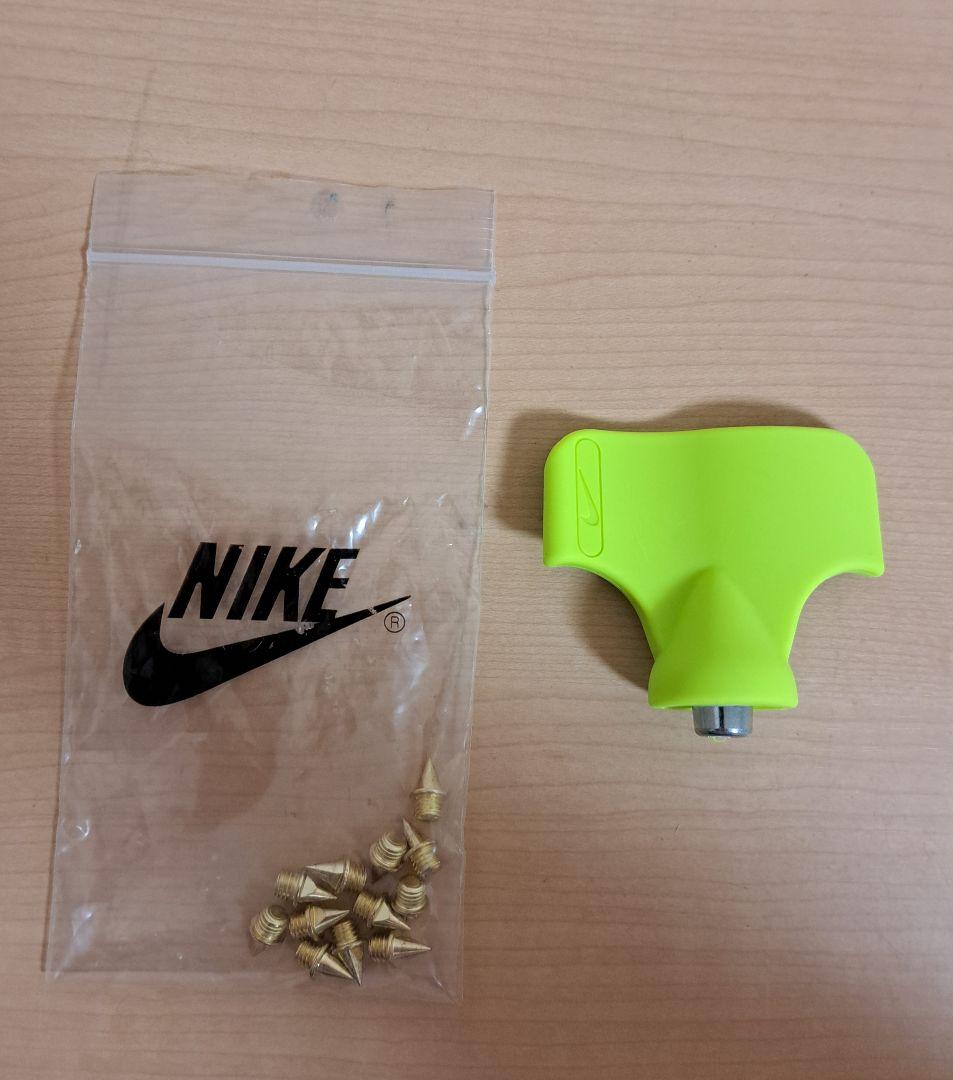 NIKEマックスフライ2世界陸上限定カラー