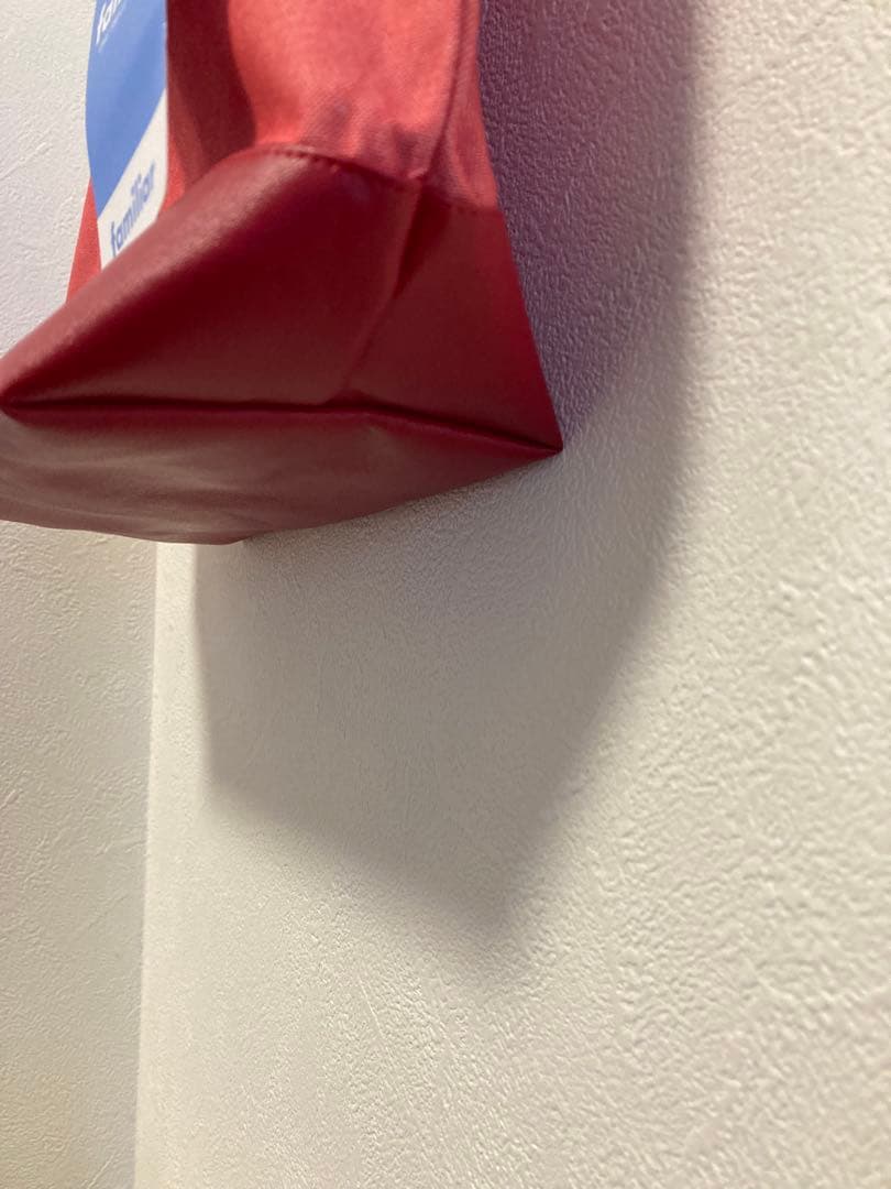 新品　未使用familiar デニムバッグ　赤