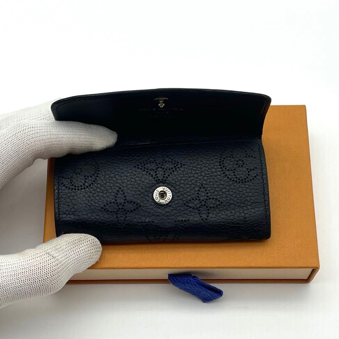 ルイヴィトン ミュルティクレ マヒナ モノグラム キーケース