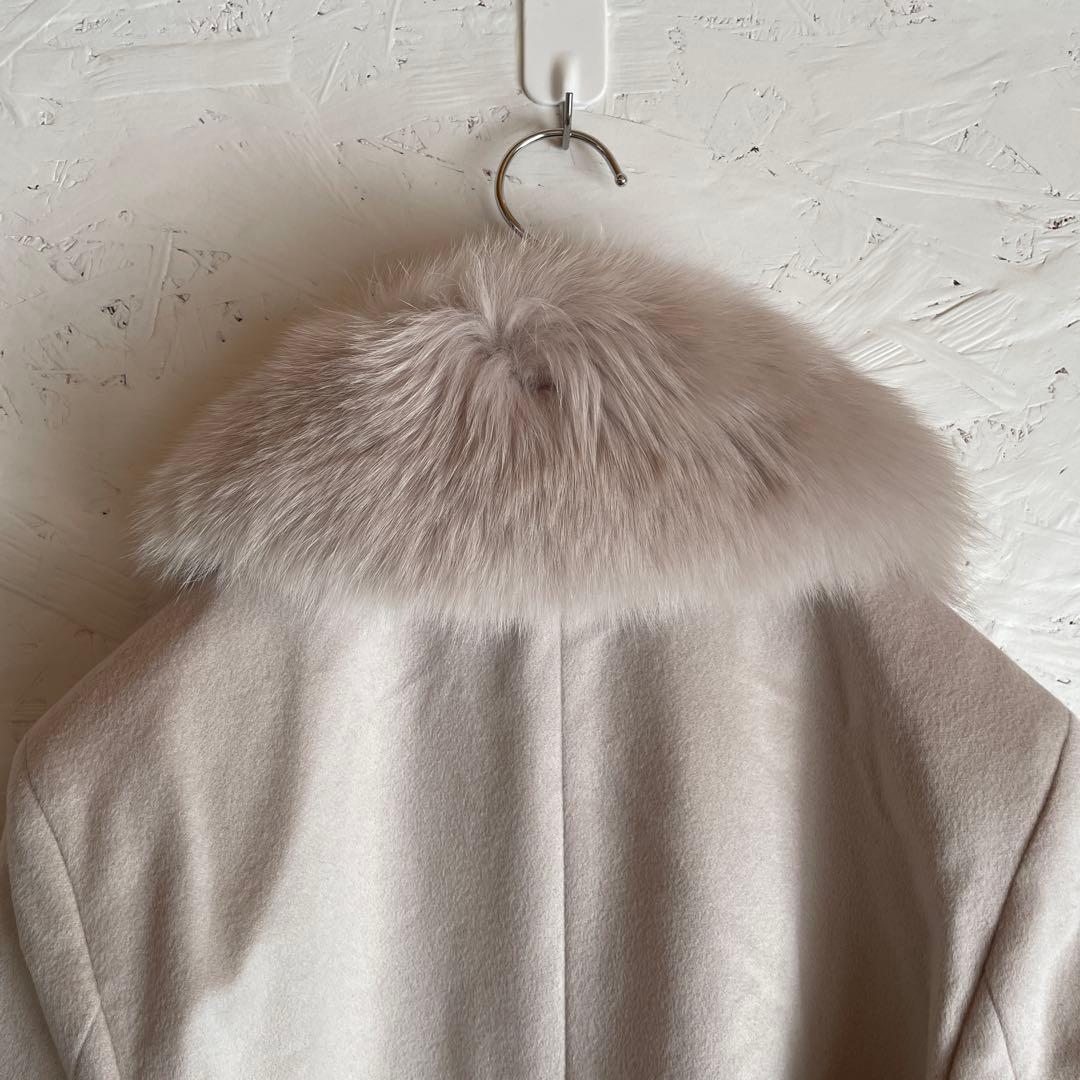 新品未使用タグ付　カシミヤ混【BOSCH】フォックスファー付きロングコート　38