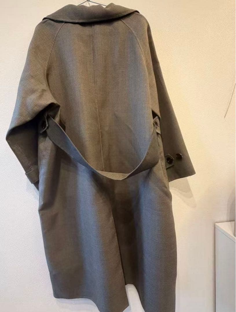 Conteリバーバルカラーコート 辺見えみり