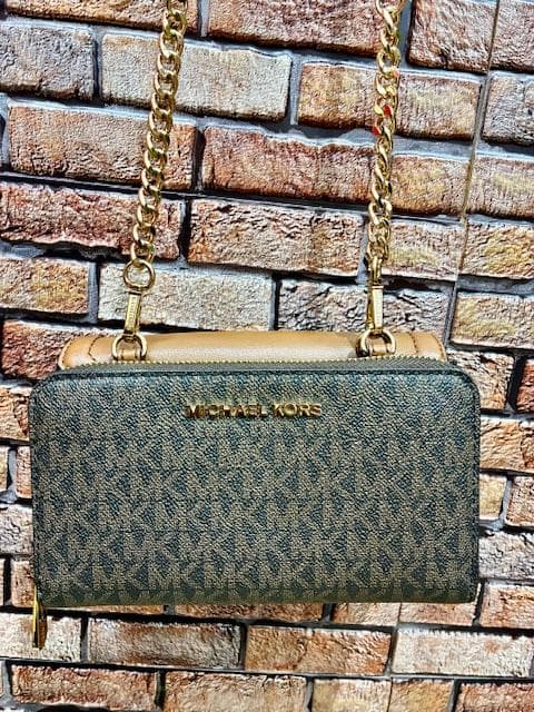 ●マイケルコース/ショルダーウォレット