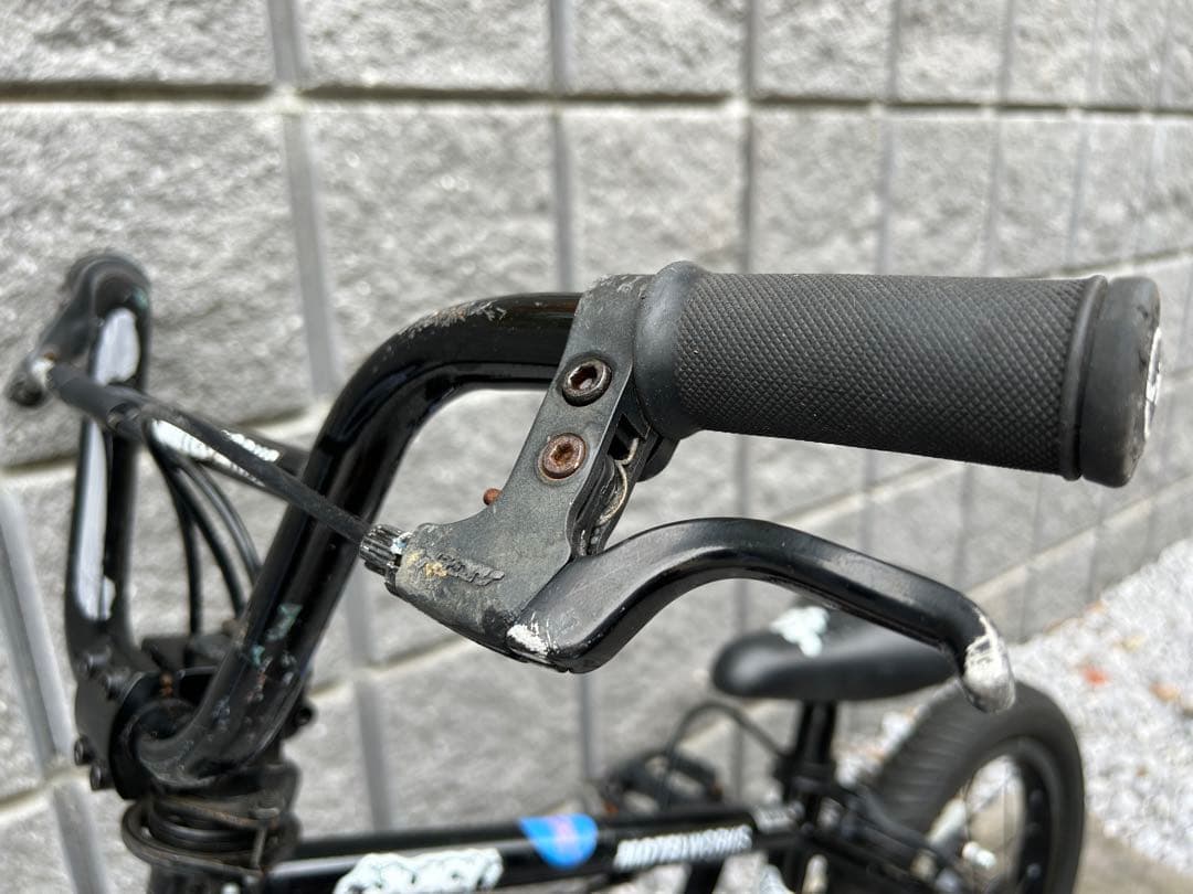 MotelWorks Juicy BMX タイヤサイズ14inch