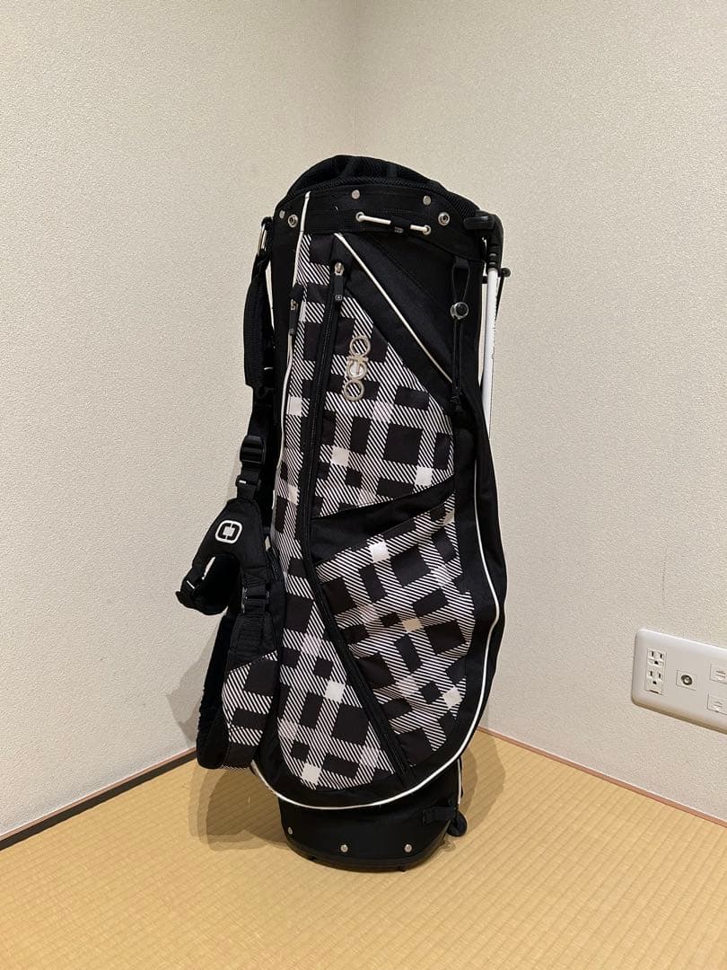 Woode スタンド式ゴルフバッグ 黒　OGIO