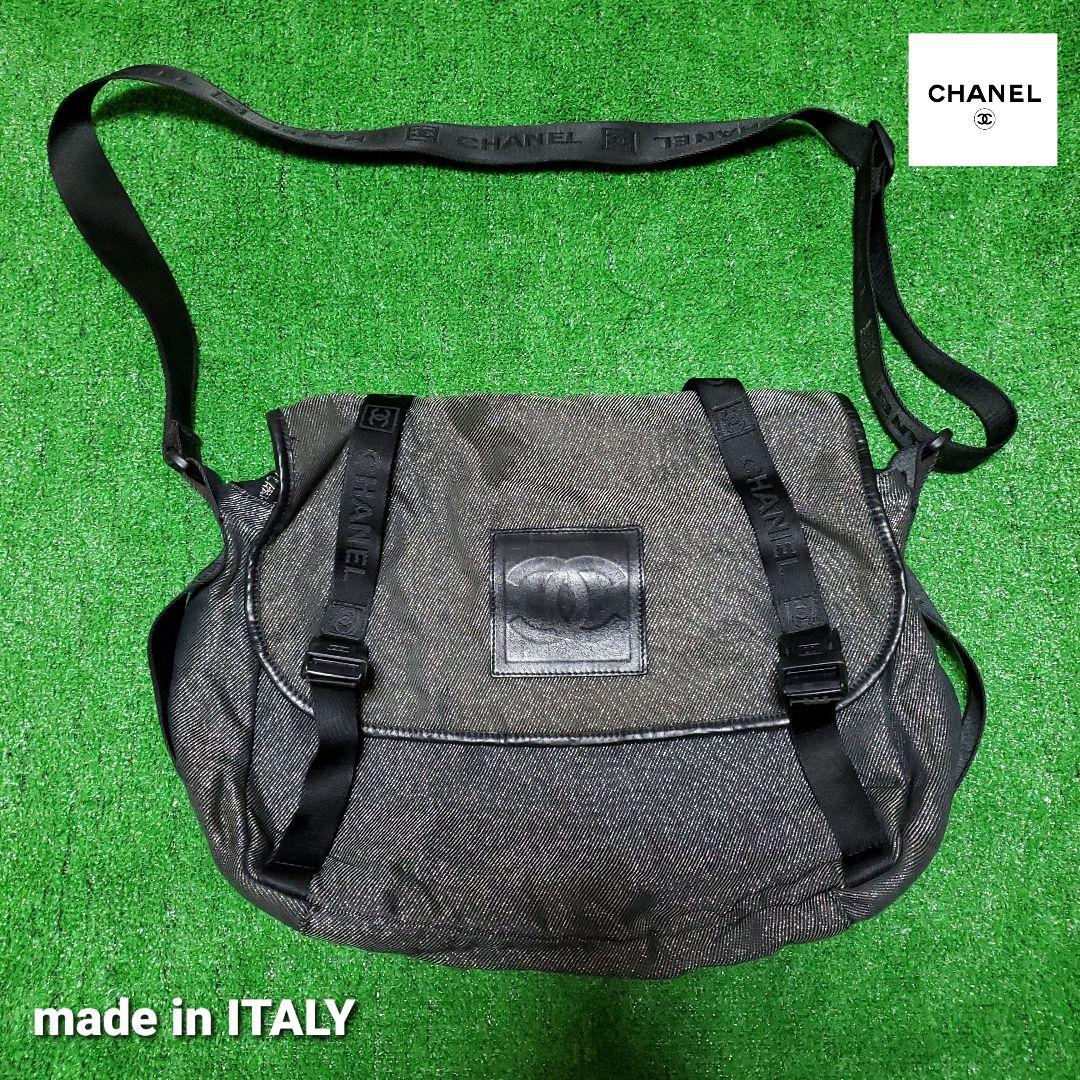 正規品　CHANEL　スポーツライン　メッセンジャーバック　シリアル有り