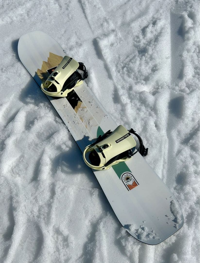 SALOMONサロモン★スノーボード ブリス BLISS148