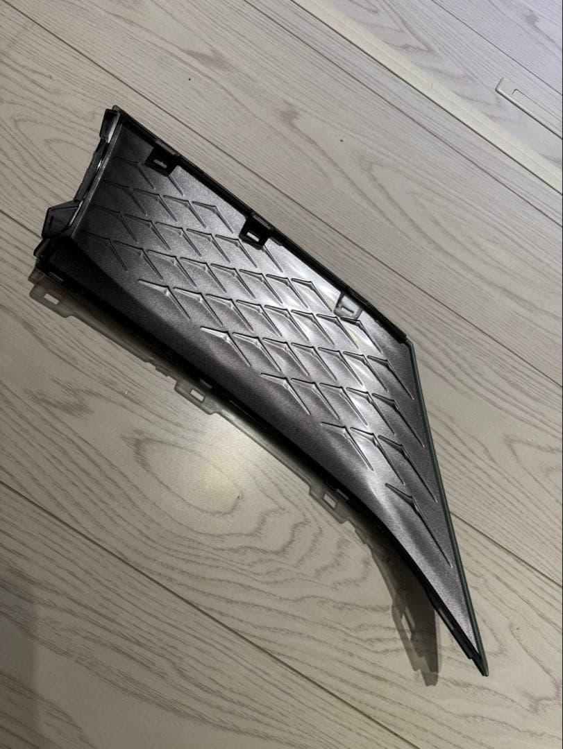 2017 ハリヤー　後期　ターボ　グリル