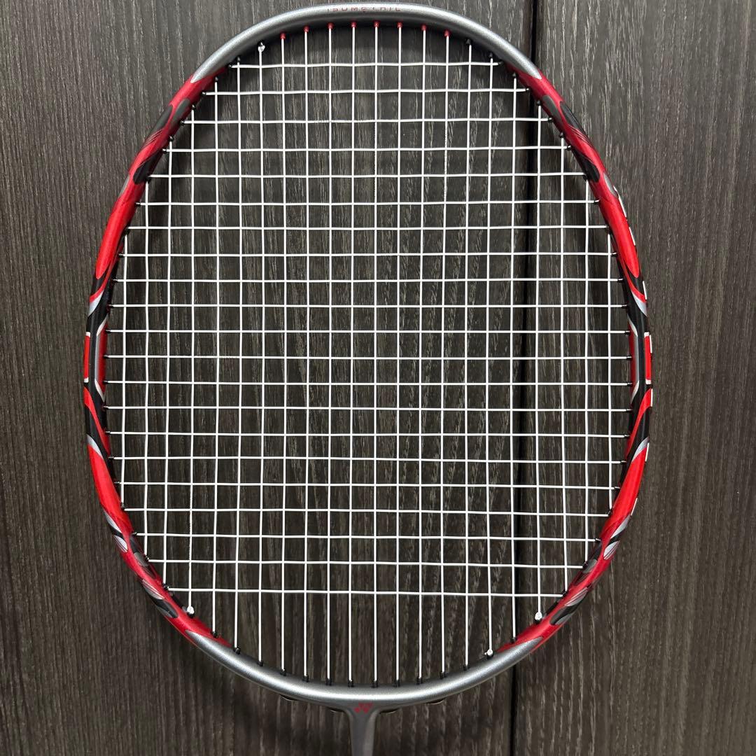 【美品】YONEX アークセイバー11 PRO 4UG6 ARCSABER
