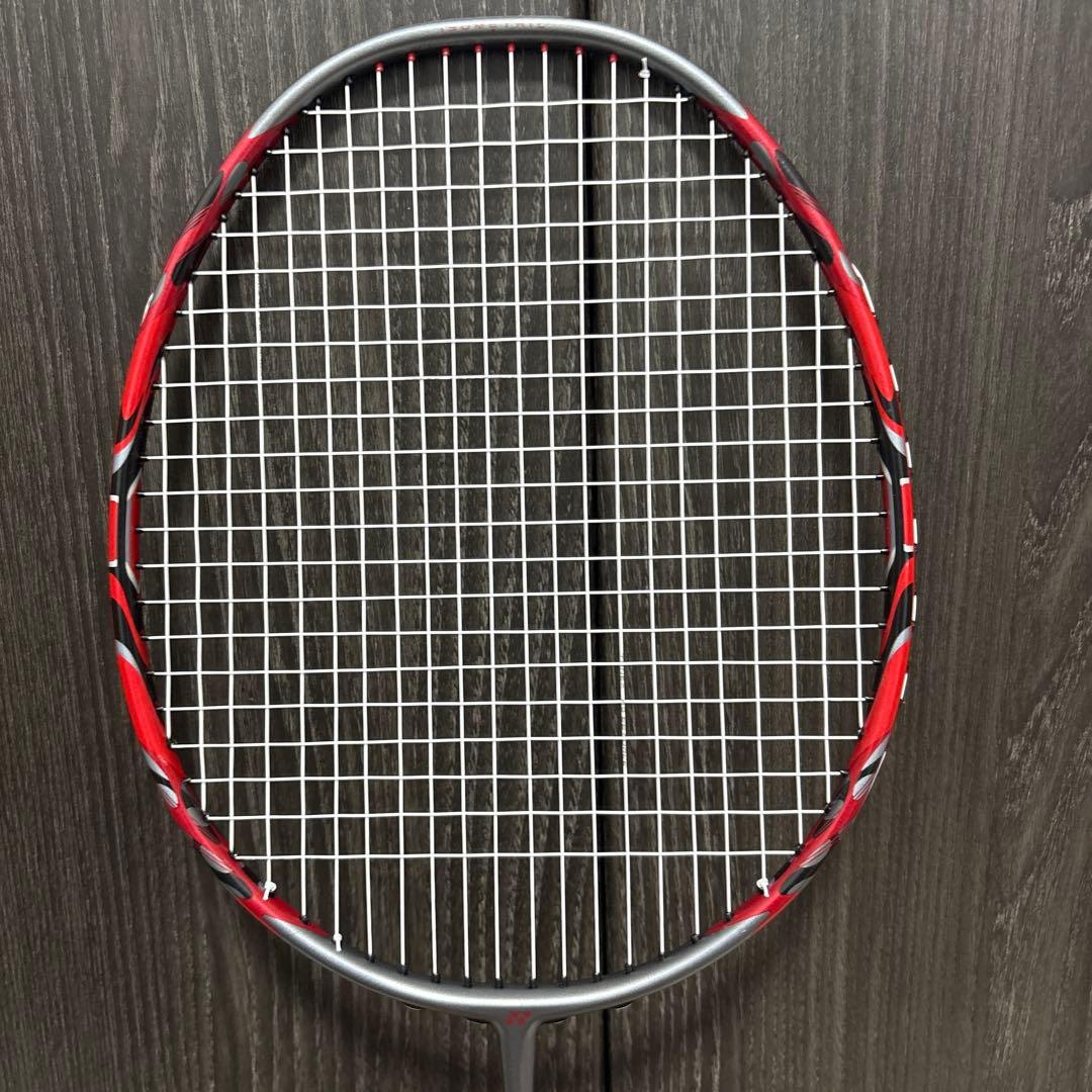 【美品】YONEX アークセイバー11 PRO 4UG6 ARCSABER