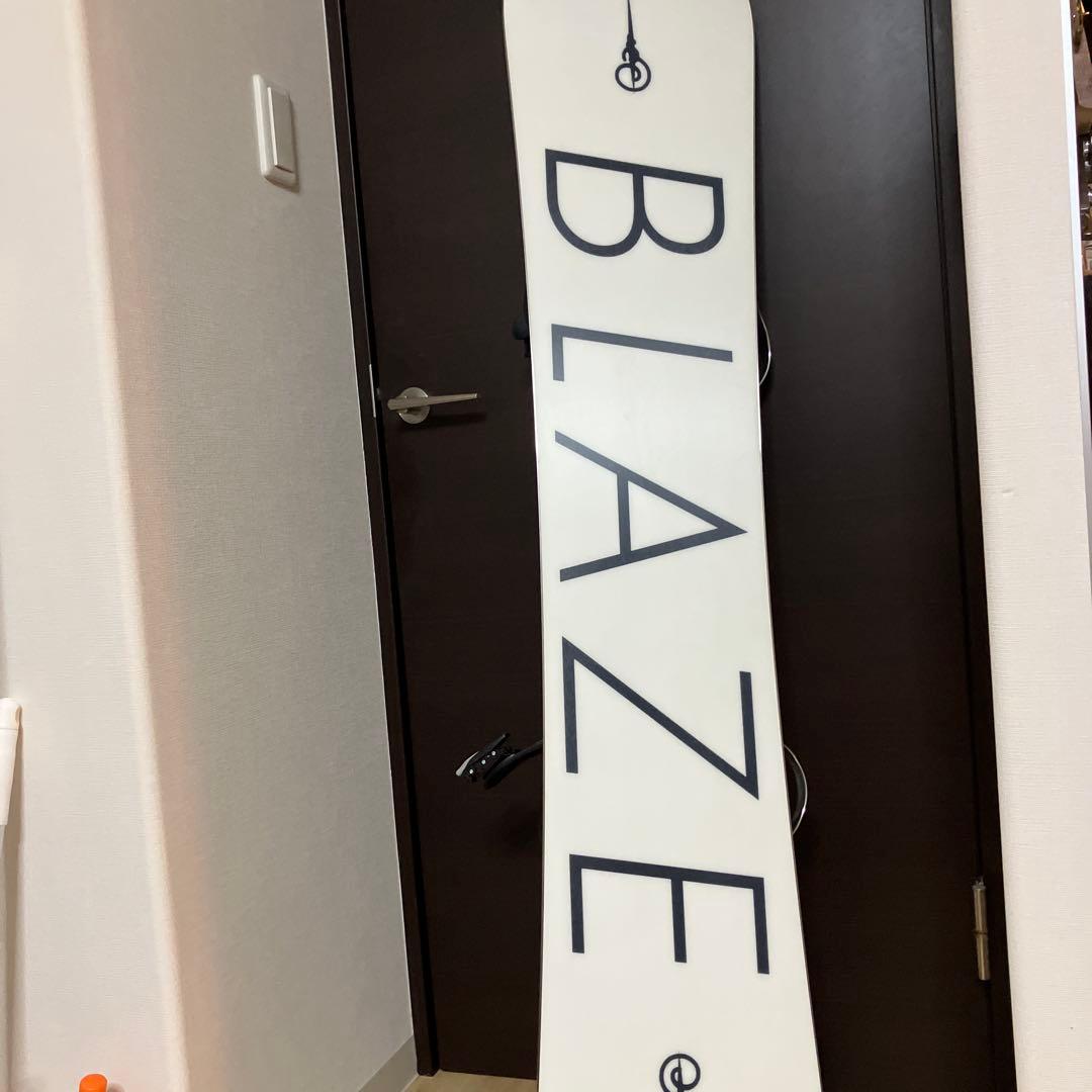 BLAZE スノーボード TWO1ONEバインディングとバック付き!