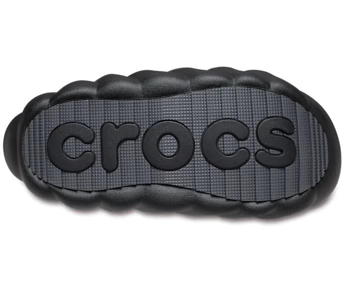 【未使用】クロックス オーバーパフ ショーティ 厚底 スニーカー 22cm 黒