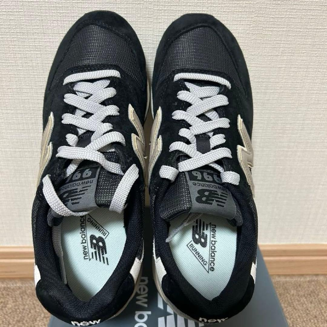 ニューバランス　CM996V2