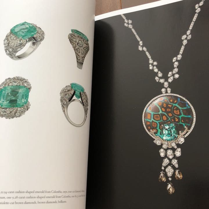 カルティエ のスタイルの起源 洋書　ジュエリーデザインの参考に　Cartier